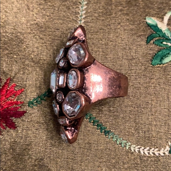 Lia Sophia Ring 6 - Picture 5 of 6